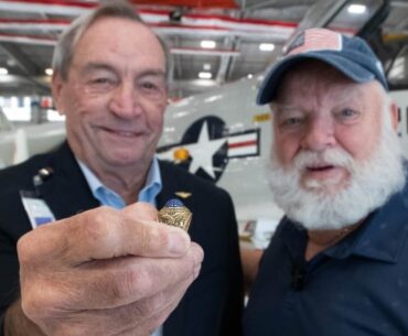 Man who plays Santa finds long lost ring, returns to veteran