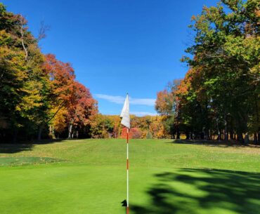 Fall Golf really just hits different when you get to hole 4/5 and it's warm enough to take that quarter zip off, just chefs kisses