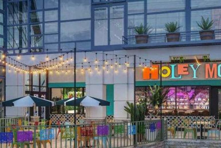 Trendy mini golf complex swings into downtown San Antonio